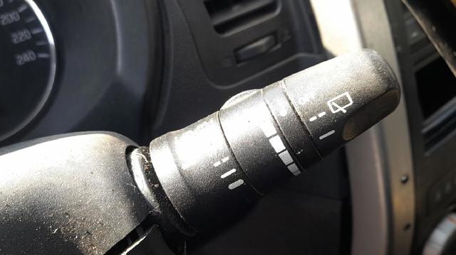 25540EM06E NISSAN Левый подрулевой переключатель купить в Киев