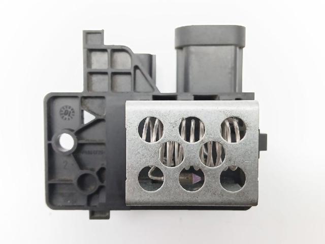 Relê de ventilador Renault Scenic R9