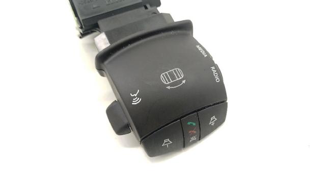 255520795R RENAULT купить в Винница