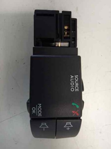Controle multifuncional para Renault Captur 1.5 DCI 90 K9K608 255522448R