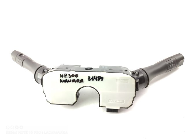 Comutador instalado na coluna da direção, montado 255604KJ1A NISSAN