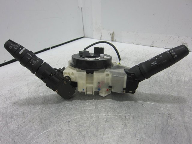 25560AX618 NISSAN купить в Черкассы
