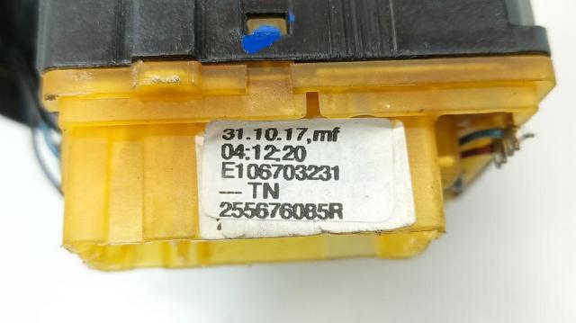 Comutador instalado na coluna da direção, montado Renault CAPTUR 2