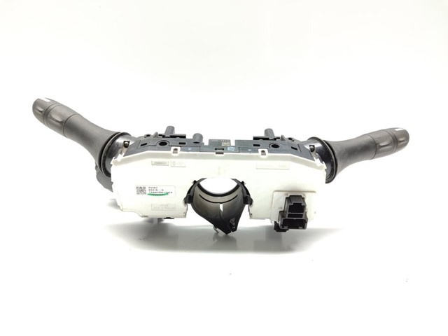 RENAULT 255678341R Подрулевой переключатель в наличии Каменское