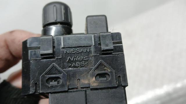 NISSAN 255701AA0A Блок управления зеркалами заднего вида, на двери в наличии Павлоград