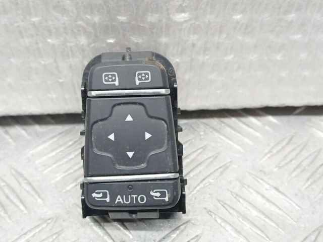 255702886R RENAULT купить в Николаев
