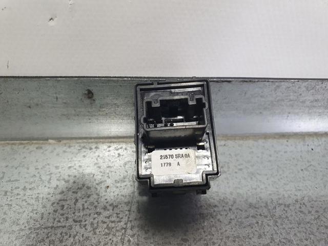 255705RA0A NISSAN Блок управления зеркалами заднего вида, на двери купить в Черновцы