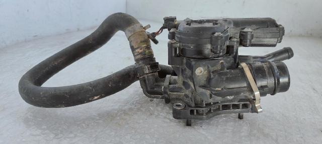 Caixa do termostato KIA Sorento 4 MQ4, MQ4A