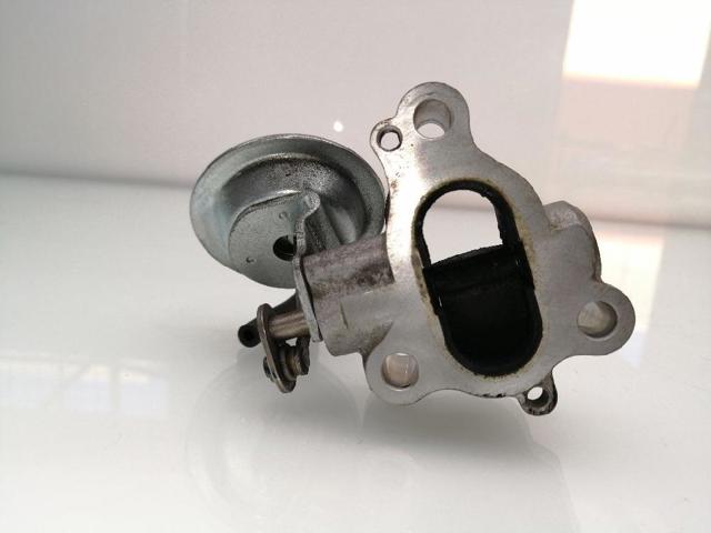 TOYOTA 2563033010 Клапан ЕГР в наличии Черновцы