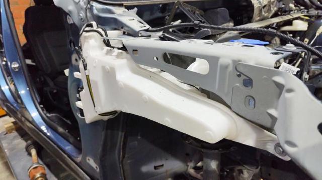 Tanque de fluido para lavador de vidro Ford Kuga 3 DFK