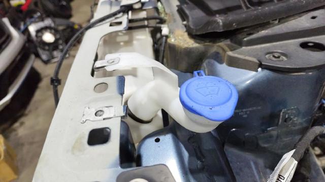 Tanque de fluido para lavador de vidro Ford Kuga 3 DFK