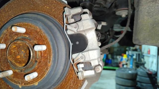 2571524 FORD Суппорт тормозной задний левый купить в Украина