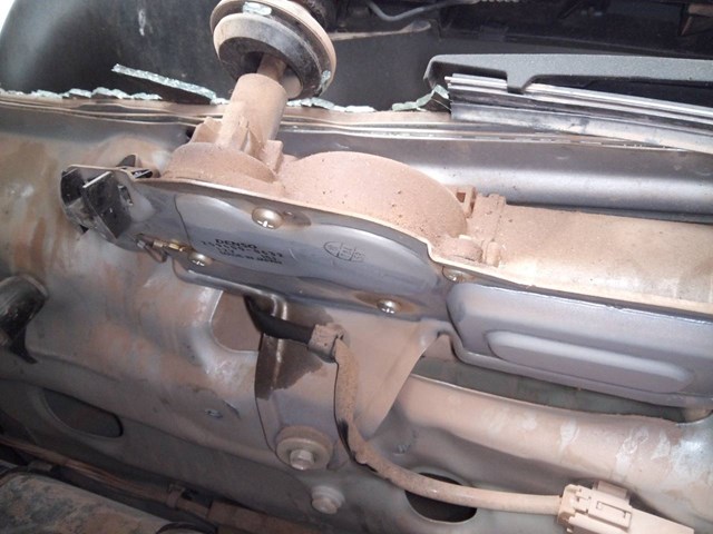 Motor traseiro limpo para Suzuki Grand Vitara II 1.6 (JB416) M16A 2596000632