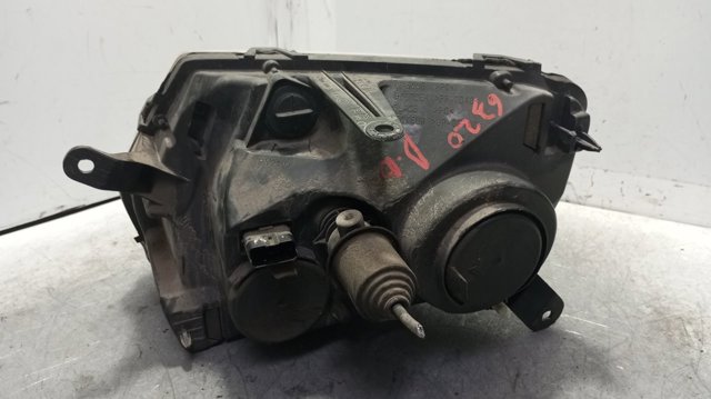 260100067R RENAULT Фара правая купить в Николаев