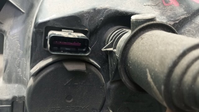 260100067R RENAULT Фара правая купить в Винница