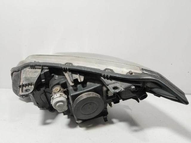 260100074R RENAULT Правая фара купить в Ужгород