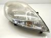 Luz direita 2601000Q0F NISSAN