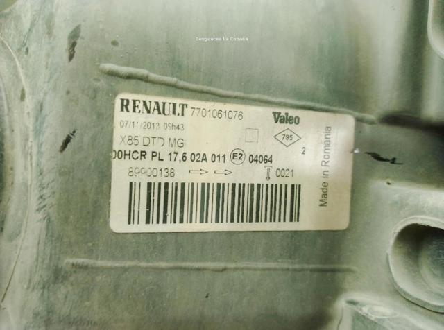 260100822R RENAULT Правая фара купить в Тернополь