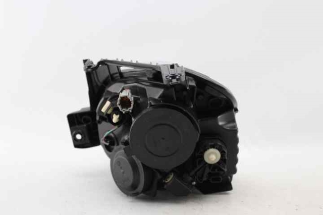 260101KA0C NISSAN Фара правая купить в Житомир