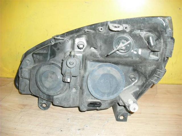 RENAULT 260102336R Правая фара в наличии Чернигов