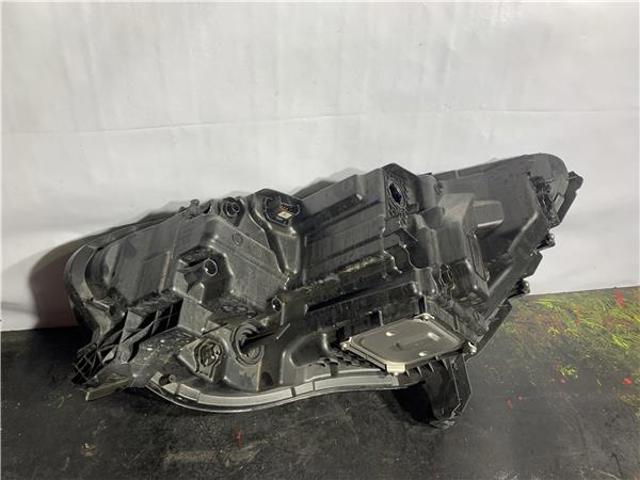260102691R RENAULT Правая фара купить в Каменское