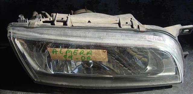 NISSAN 260102N325 Правая фара в наличии Кривой Рог
