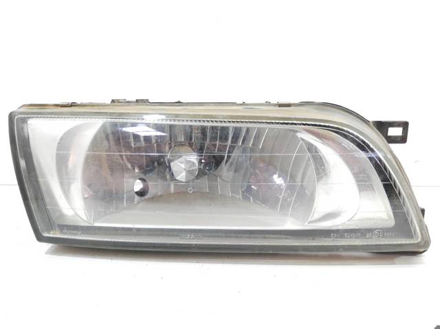 Luz direita 260102N325 Nissan