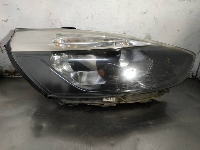 Luz direita 260103127R Renault (RVI)