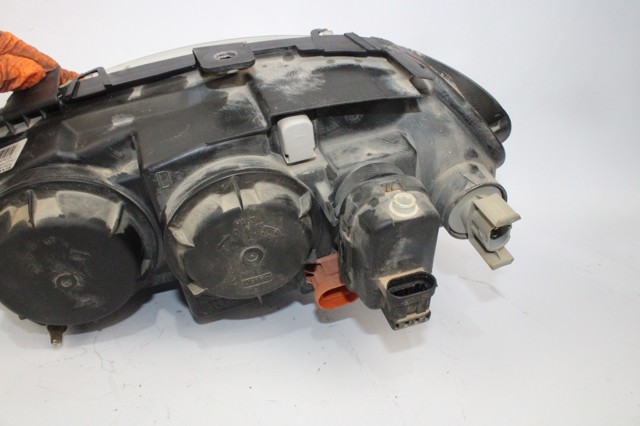 260103707R RENAULT Правая фара купить в Ирпень