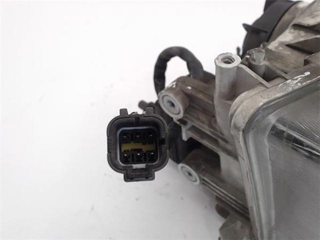 2601044U25 NISSAN Правая фара купить в Ужгород