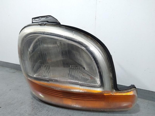 RENAULT 260105328R Правая фара в наличии Полтава