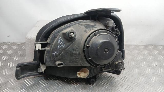260105328R RENAULT Фара правая купить в Чернигов