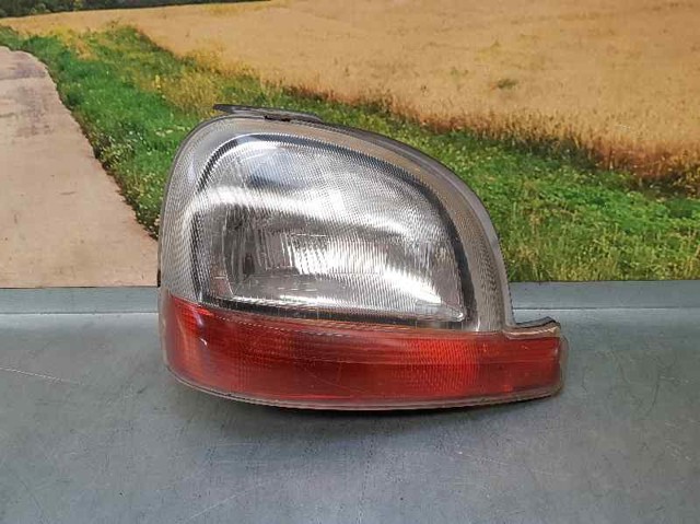RENAULT 260105328R Правая фара в наличии Киев