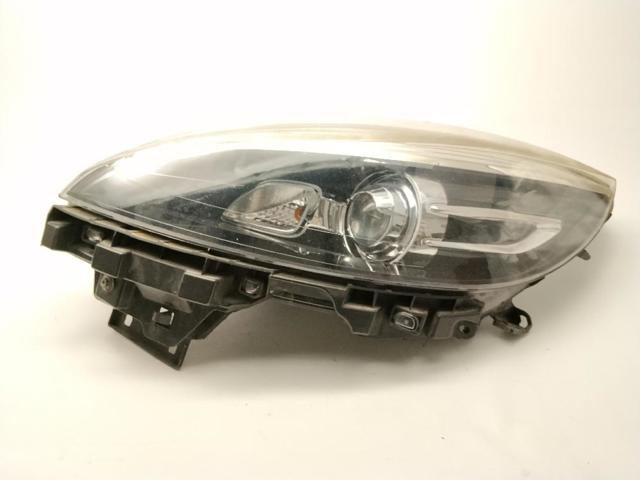260105783R RENAULT Фара правая купить в Николаев