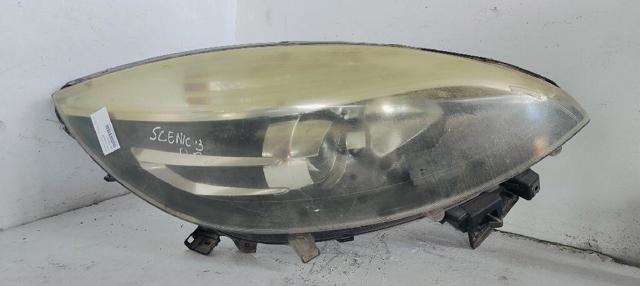 Luz direita 260106928R Renault (RVI)