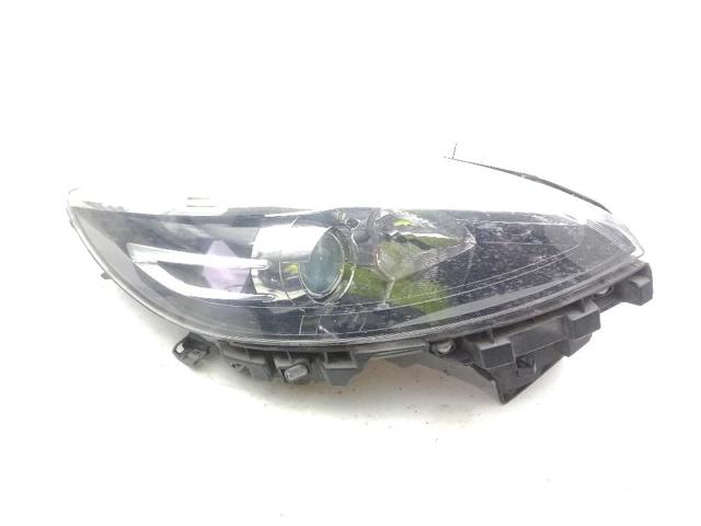 Luz direita 260106928R Renault (RVI)