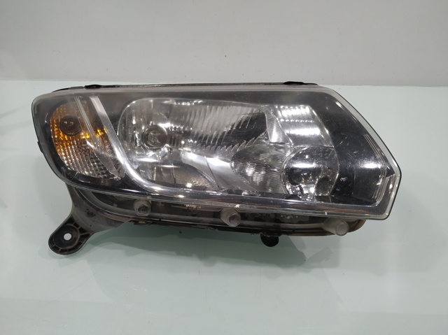 RENAULT 260107737R Фара правая в наличии Одесса