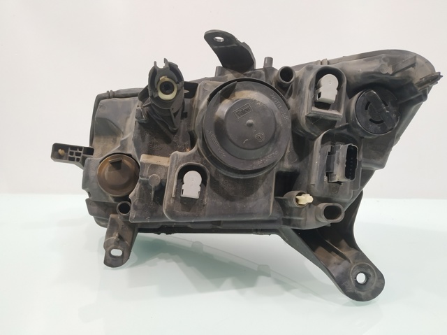 260107737R RENAULT Правая фара купить в Запорожье