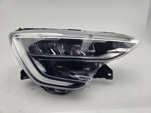 RENAULT 260107780R Фара правая в наличии Украина