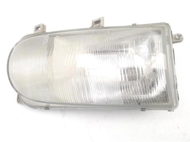 Luz direita 260107C002 Nissan