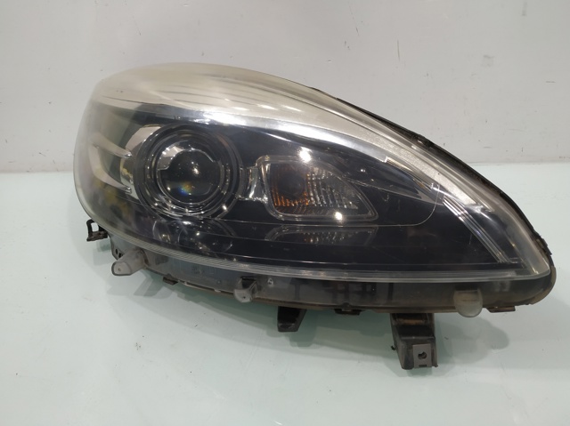 260108323R RENAULT Фара правая купить в Украина
