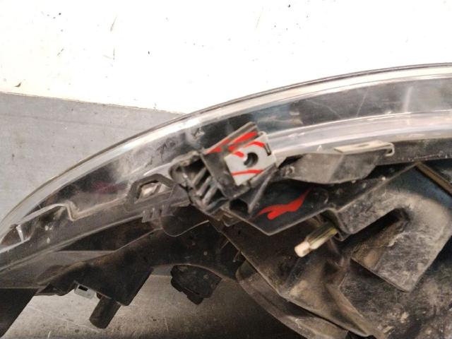 RENAULT 260108453R Правая фара в наличии Каменское