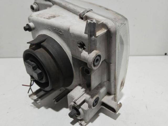 NISSAN 260108C002 Правая фара в наличии Черкассы