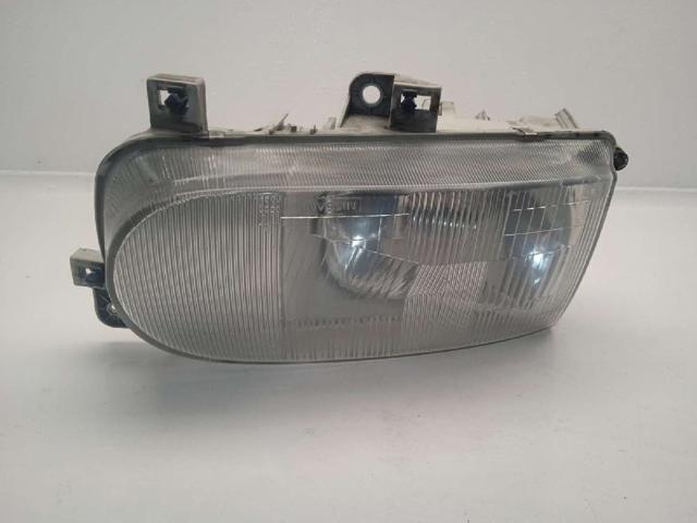 NISSAN 260108C002 Правая фара в наличии Каменское