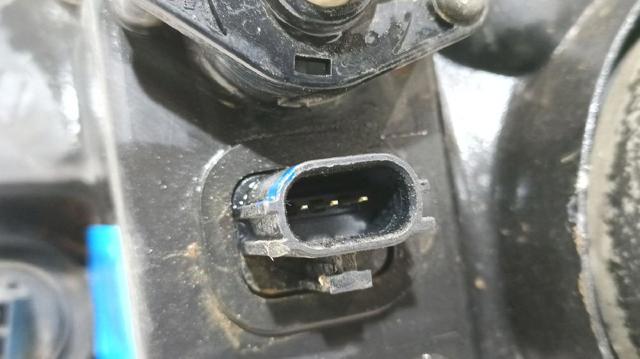 NISSAN 260108H90A Правая фара в наличии Ирпень