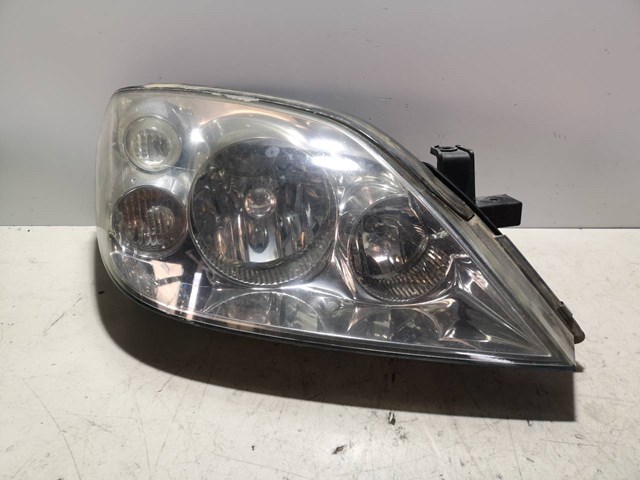 26010AU800 NISSAN Фара правая купить в Ирпень