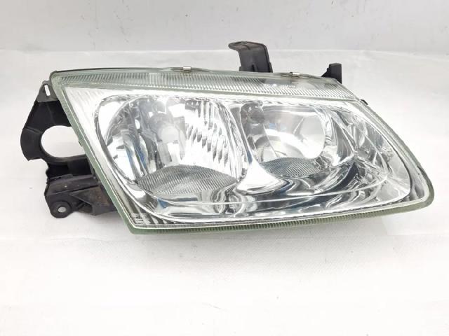 NISSAN 26010BC50A Фара правая в наличии Черкассы