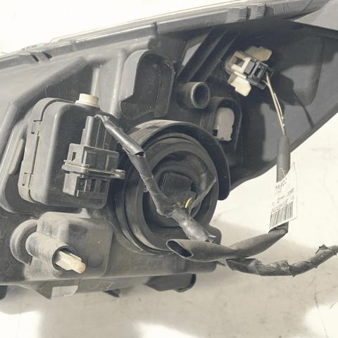 26010BH10A NISSAN Фара правая купить в Павлоград