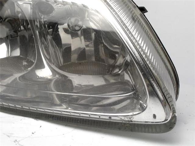 26010BN01A NISSAN Правая фара купить в Запорожье