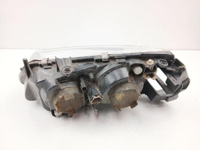 26010BN025 NISSAN Фара правая купить в Житомир